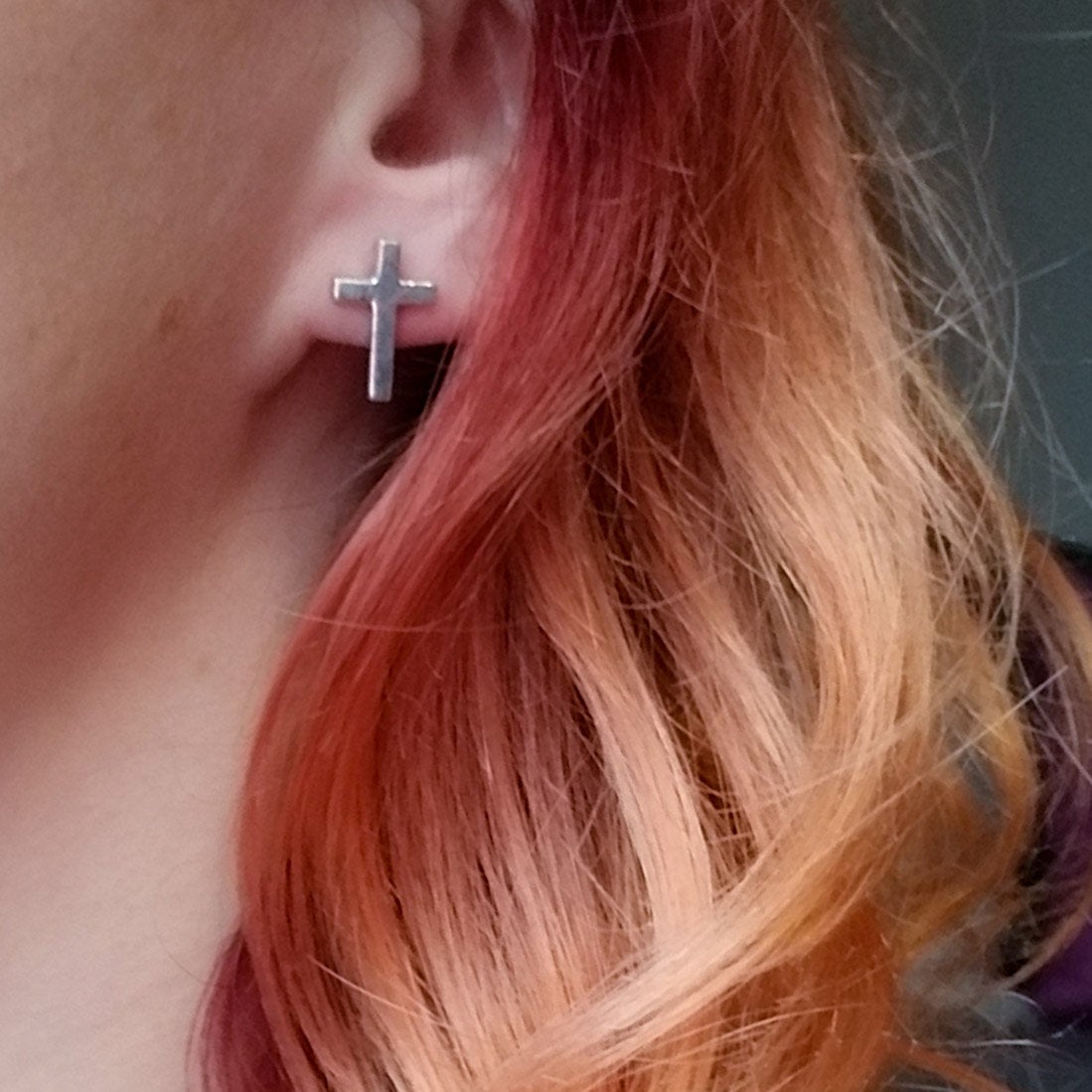 Simple Small Cross Earrings - Inchoo Bijoux
