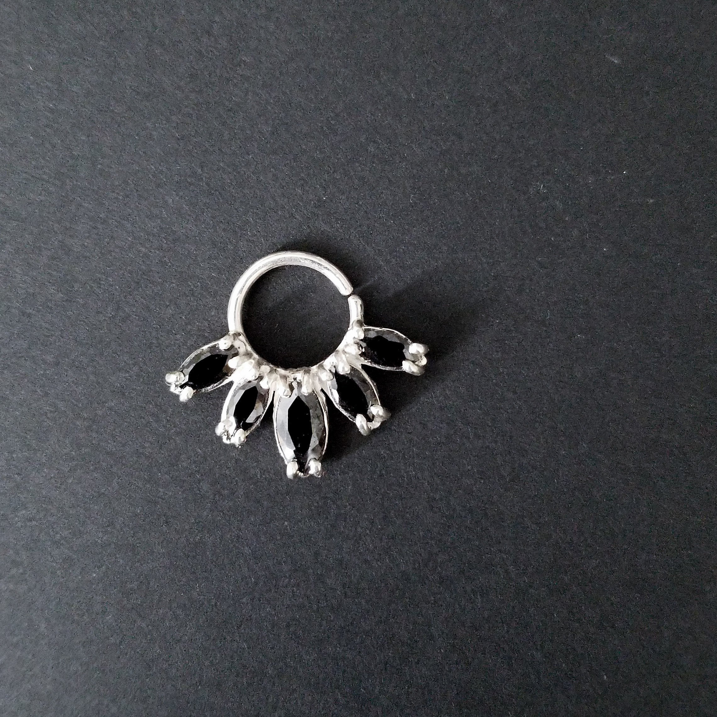 Oversized Black Gem Septum-Septum-Inchoo Bijoux-Inchoo Bijoux