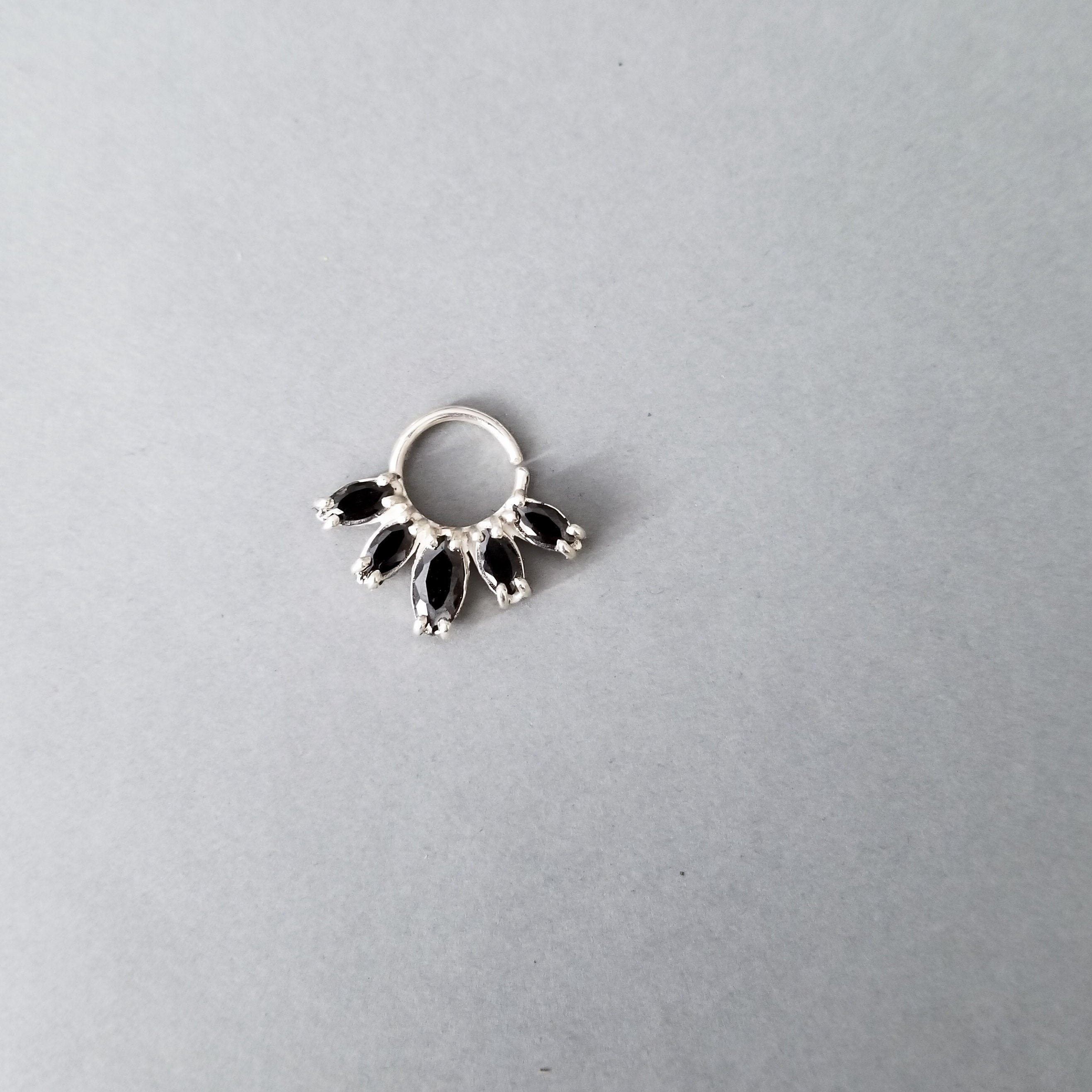 Oversized Black Gem Septum-Septum-Inchoo Bijoux-Inchoo Bijoux