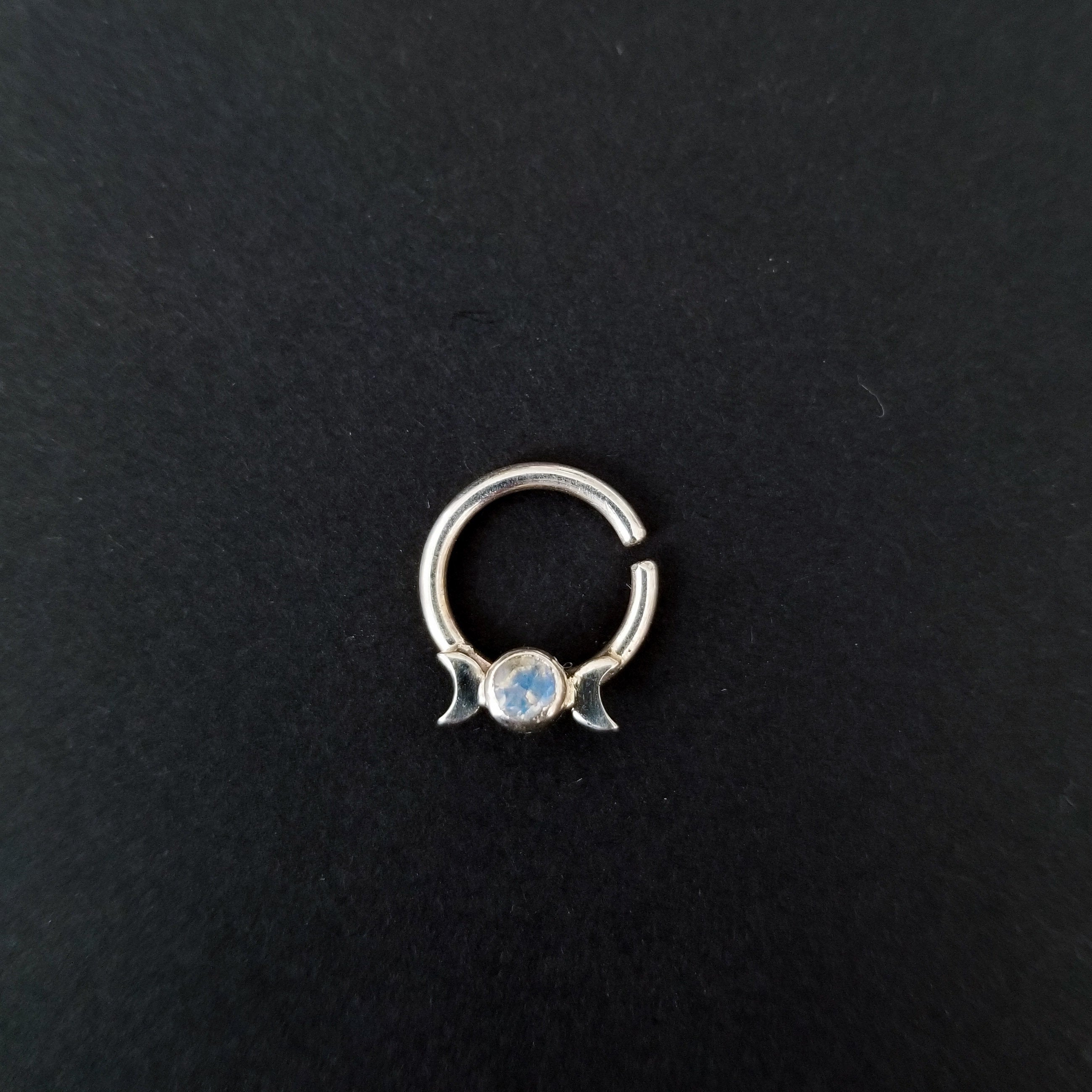 Rainbow Moonstone Lunar Phase Septum Piercing - Inchoo Bijoux