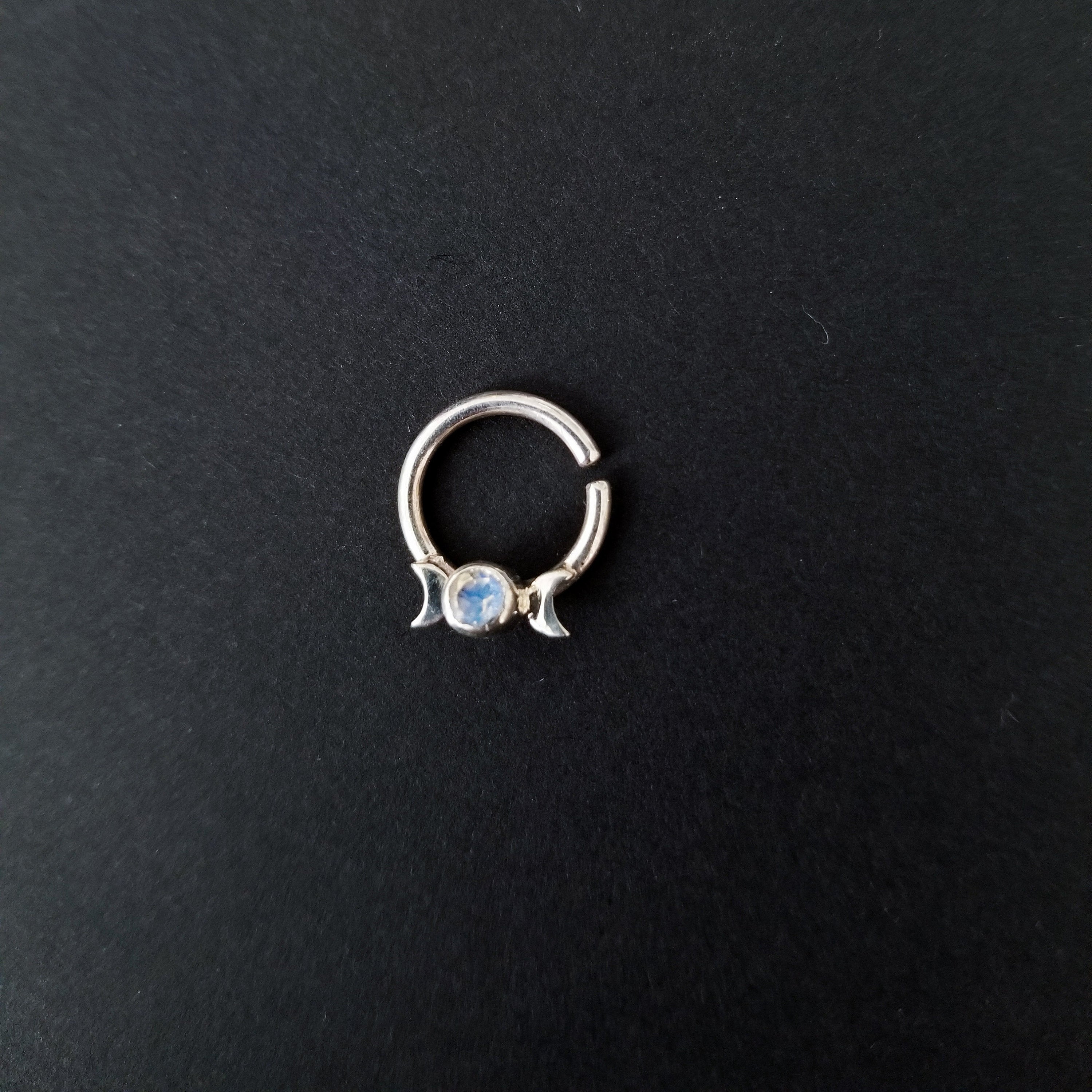 Rainbow Moonstone Lunar Phase Septum Piercing - Inchoo Bijoux