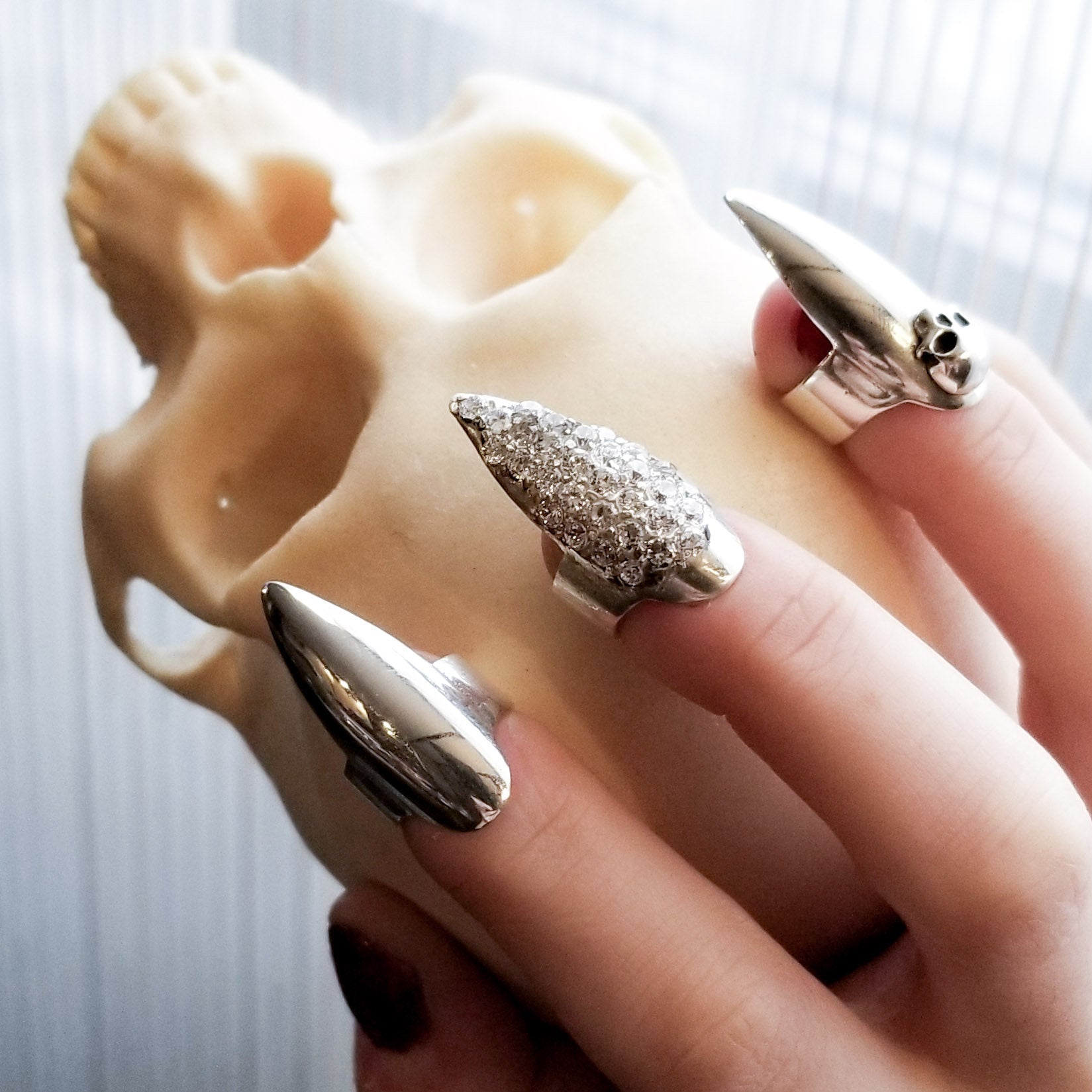 Silver Claw Stiletto Nail - Inchoo Bijoux