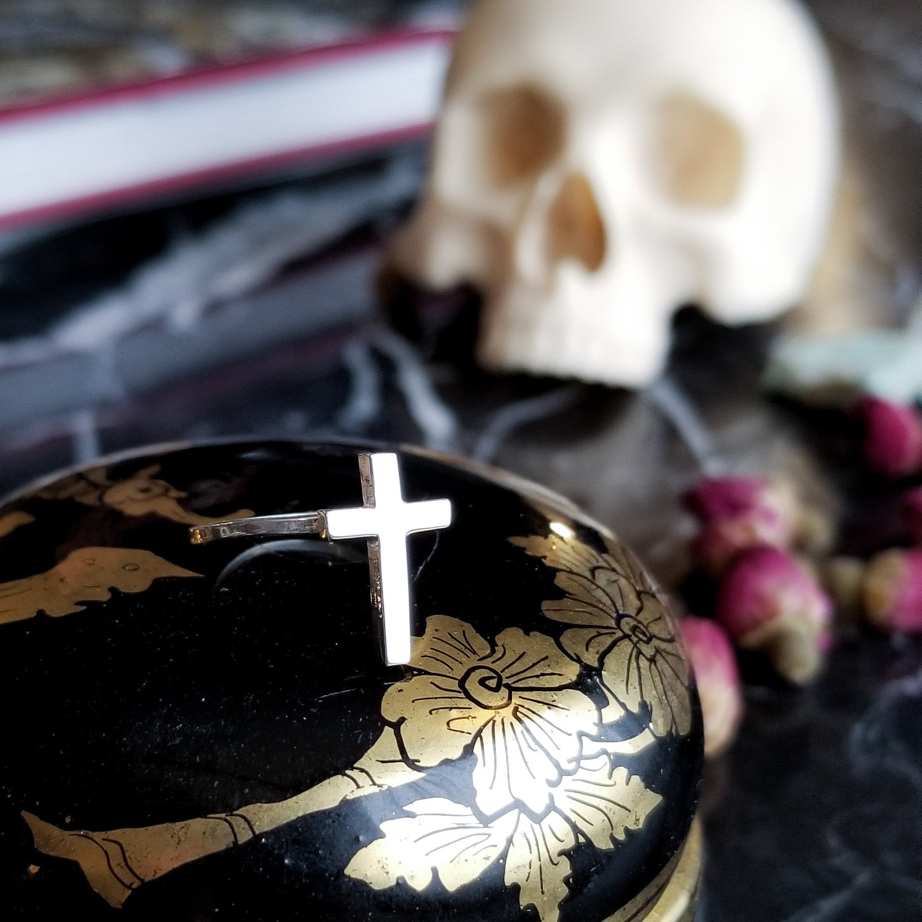 Tiny Silver Cross Ring - Inchoo Bijoux