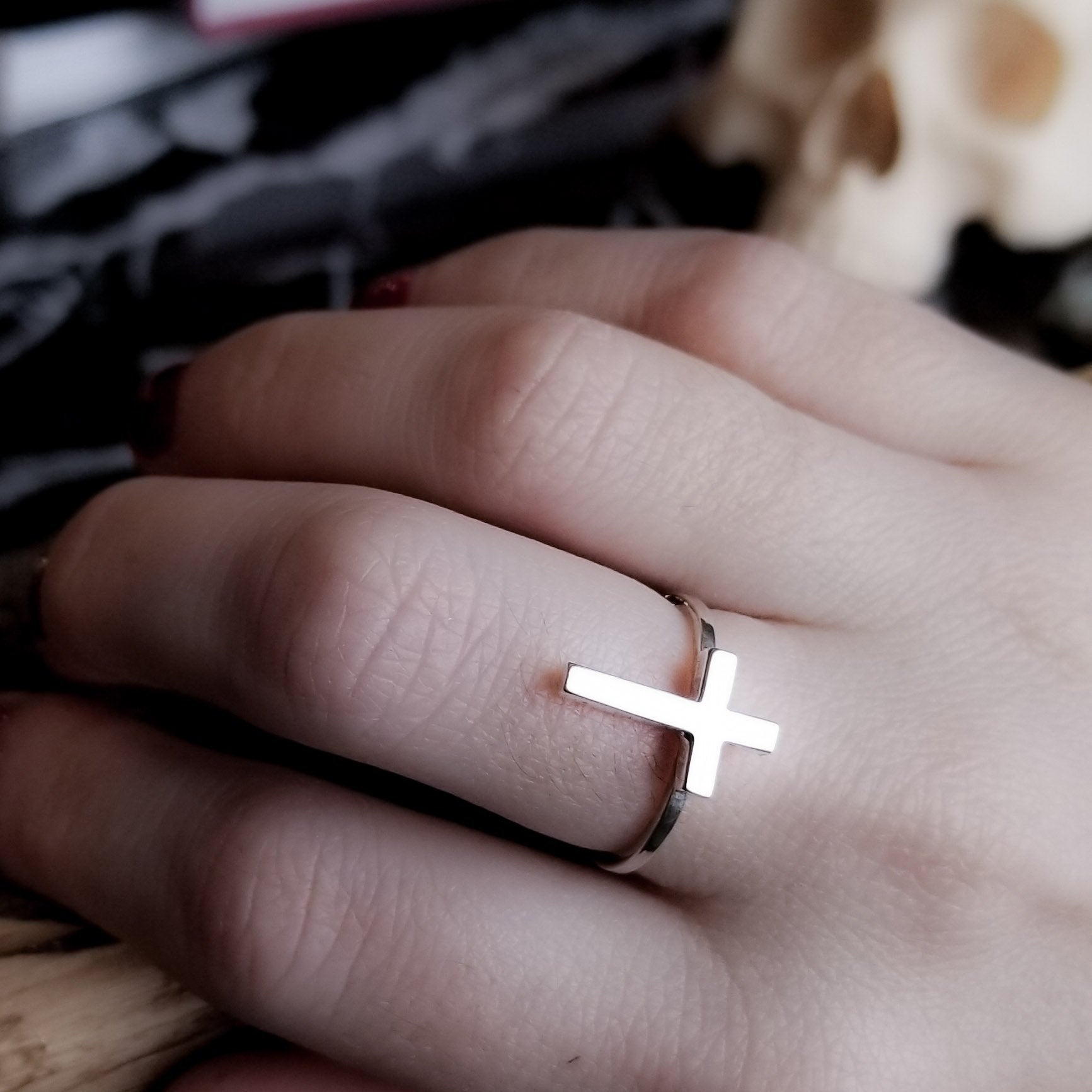 Tiny Silver Cross Ring - Inchoo Bijoux