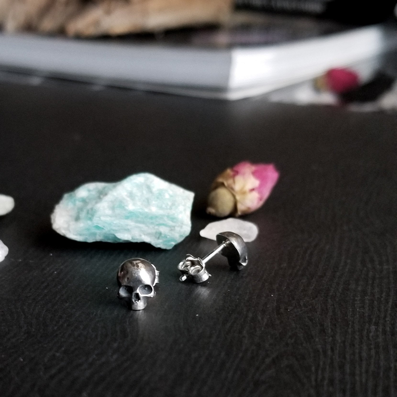 Small Skull Earrings - Inchoo Bijoux