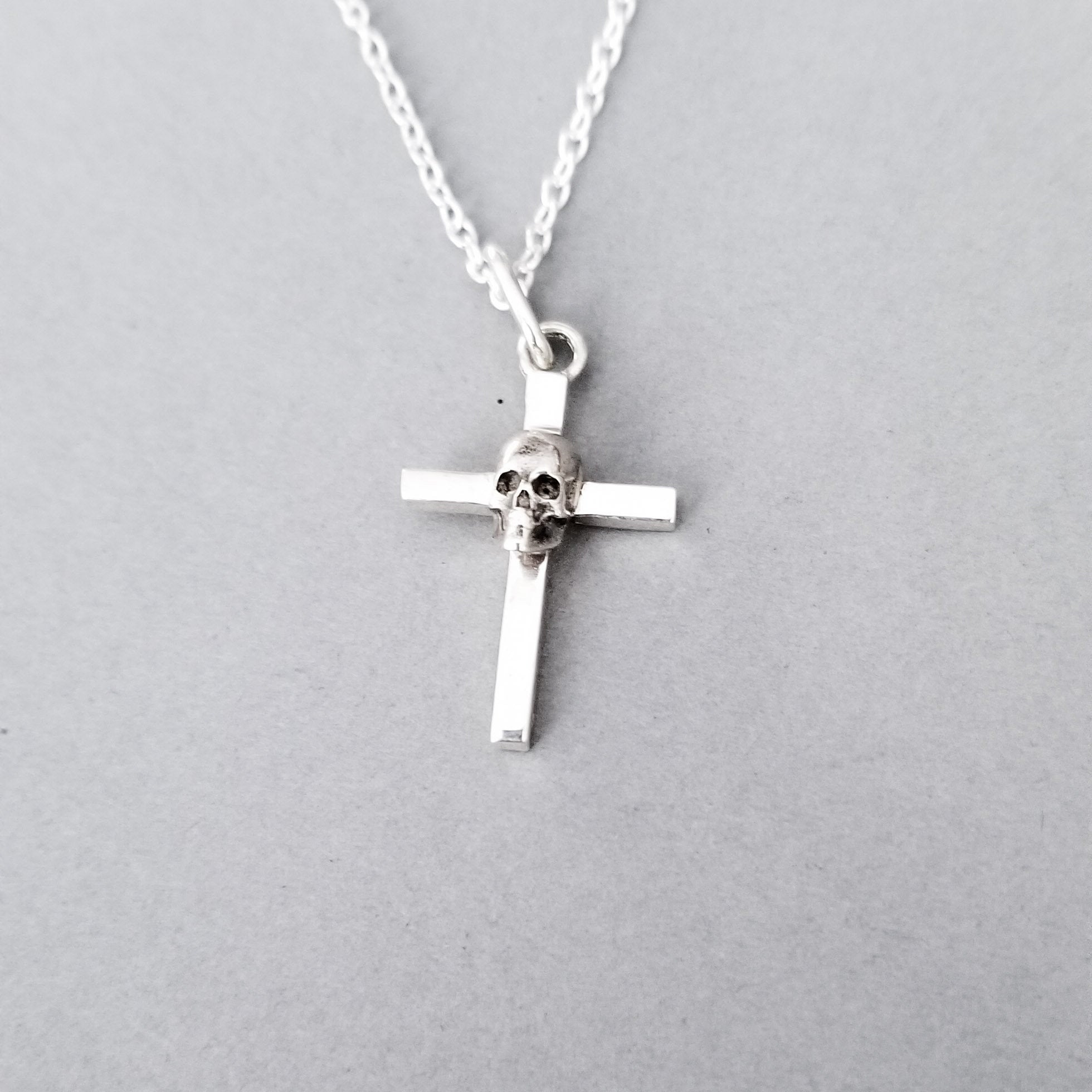 Silver Skull Cross Pendant - Inchoo Bijoux