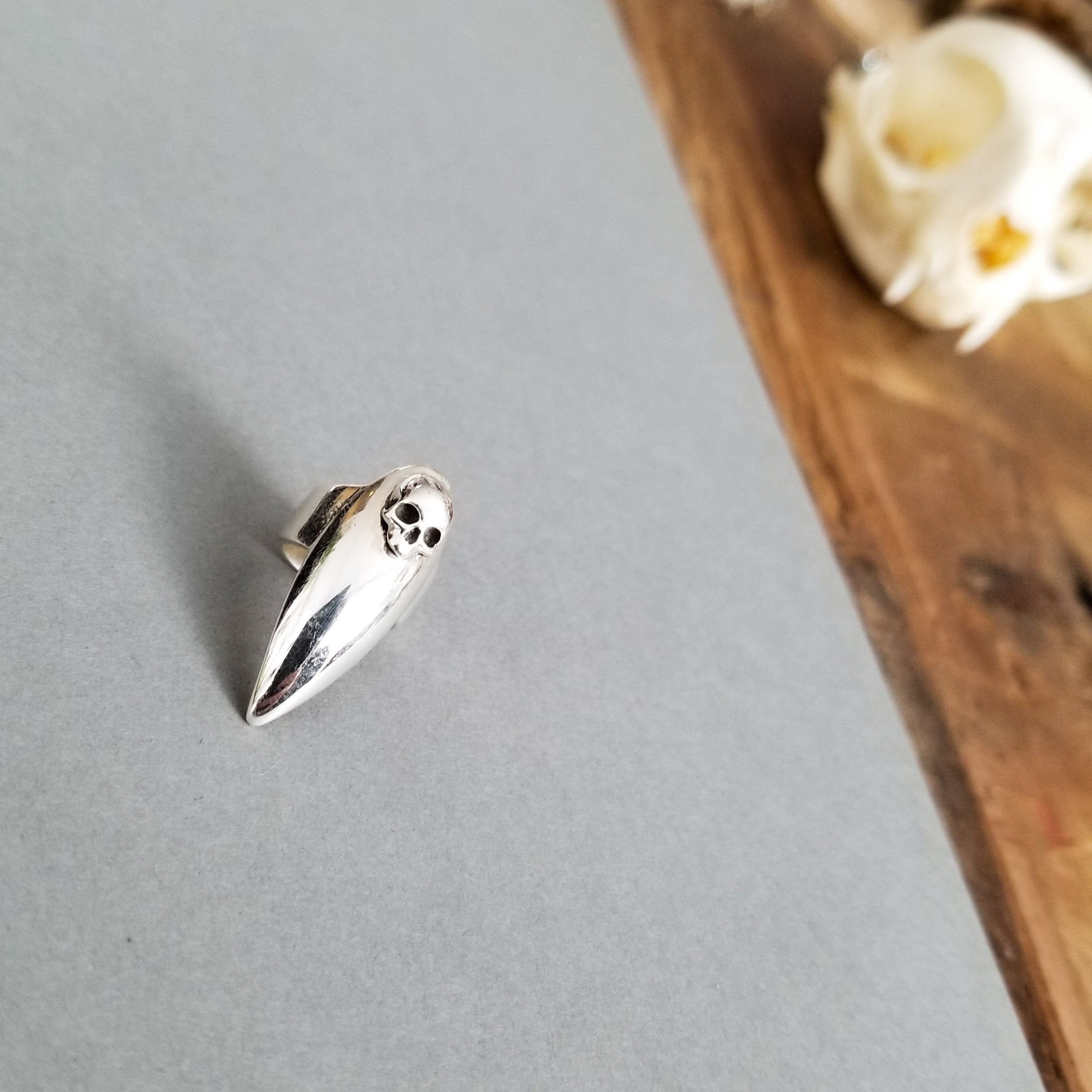 Skull Stiletto Midi Fake Nail Ring - Inchoo Bijoux