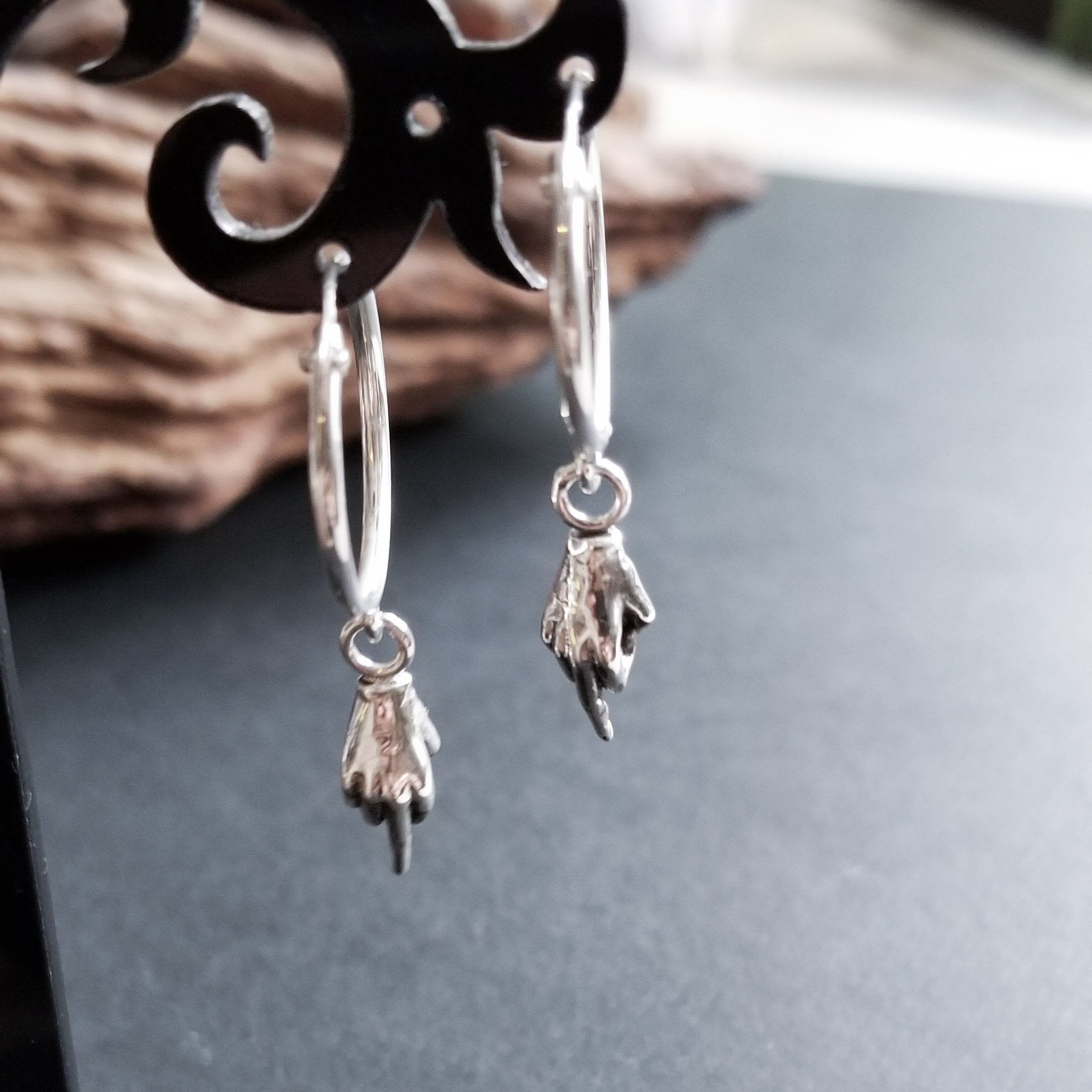 Middle Finger Hoop Earrings - Inchoo Bijoux