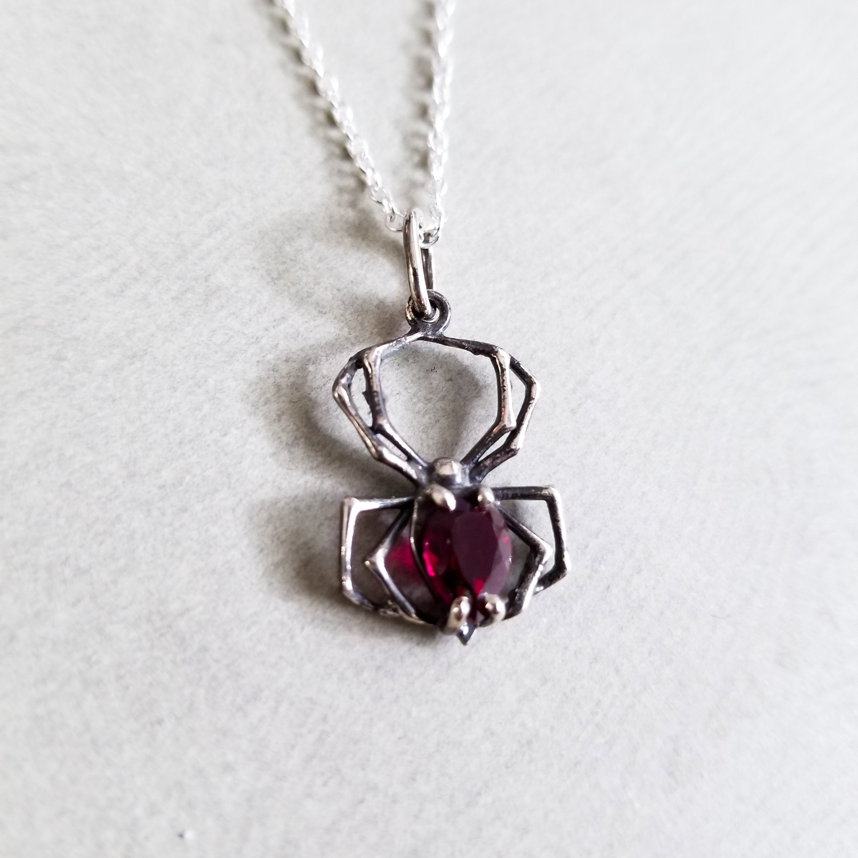Blood Red Spider Pendant - Inchoo Bijoux