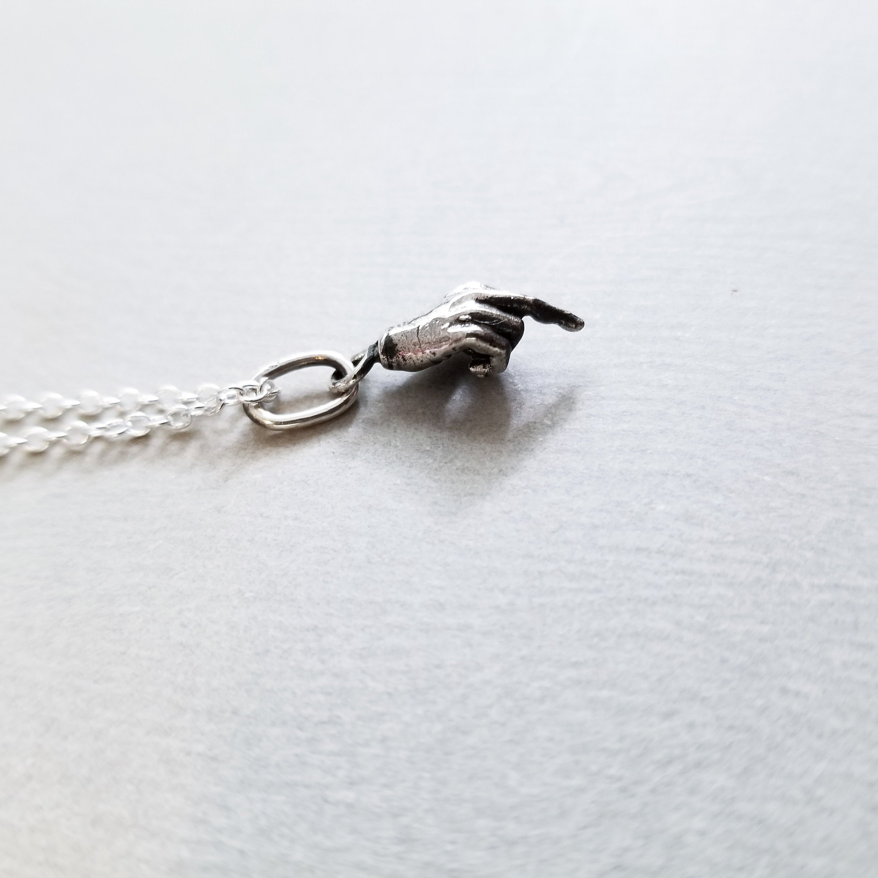 Middle Finger Pendant - Inchoo Bijoux