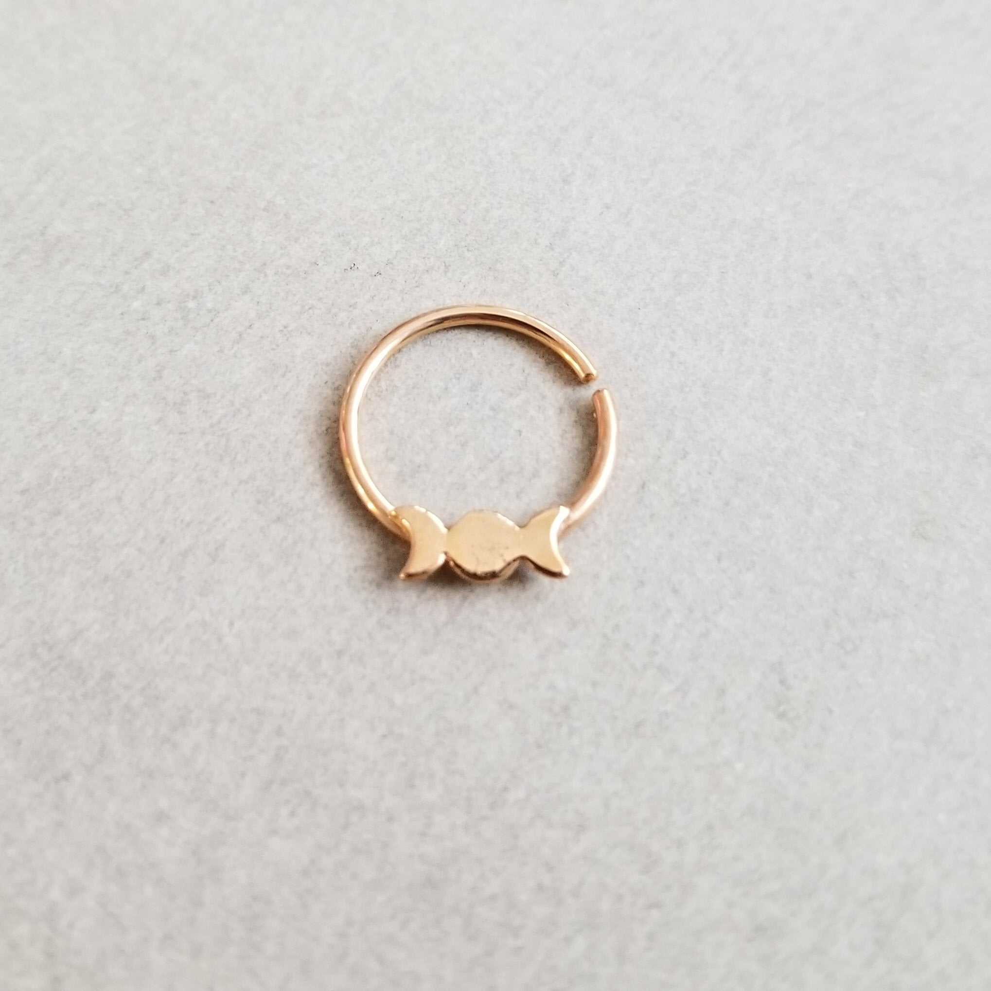 Rose Gold Moon Phase Septum 14K - Inchoo Bijoux