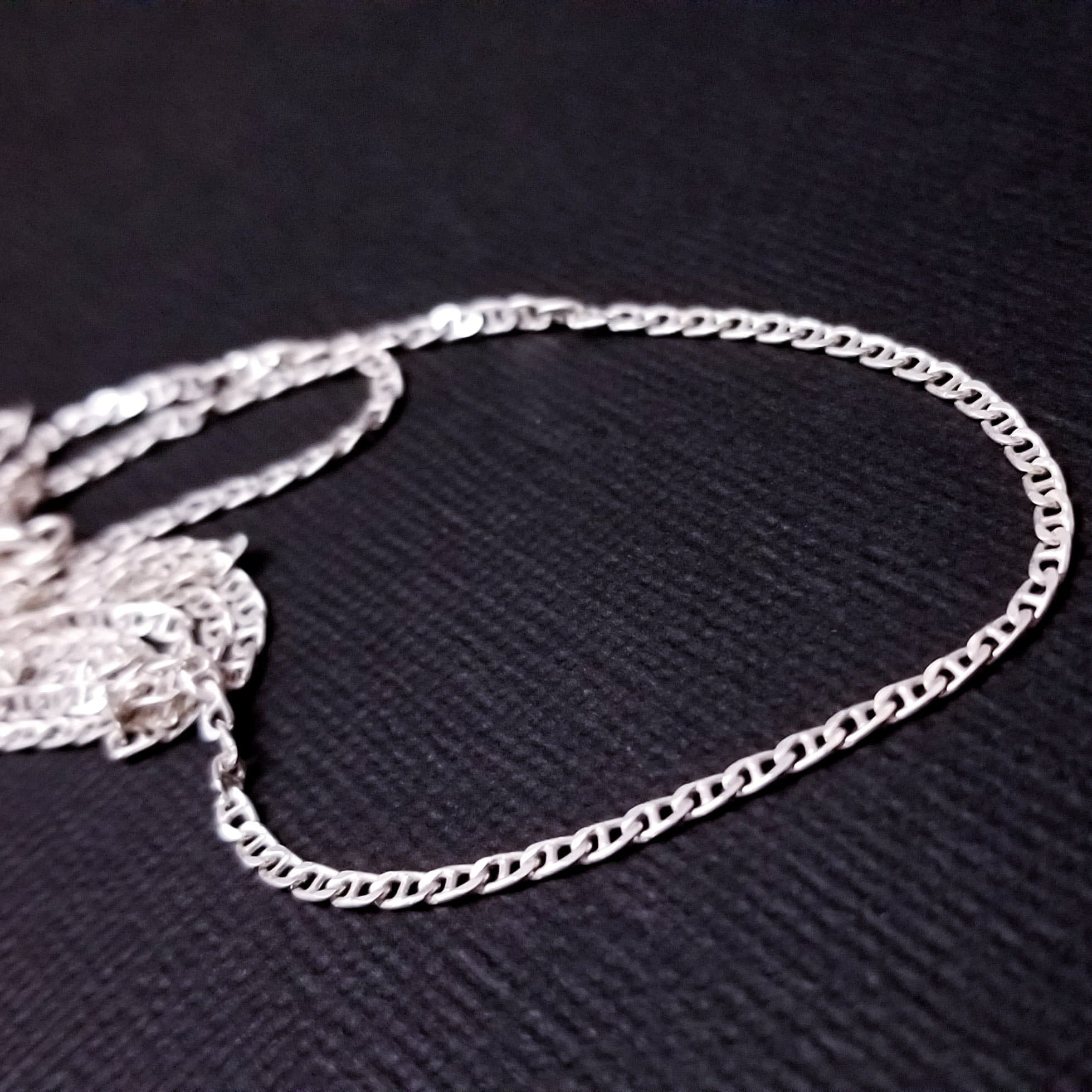 Sterling Silver Flat Mariner 2.3mm Chain - Inchoo Bijoux