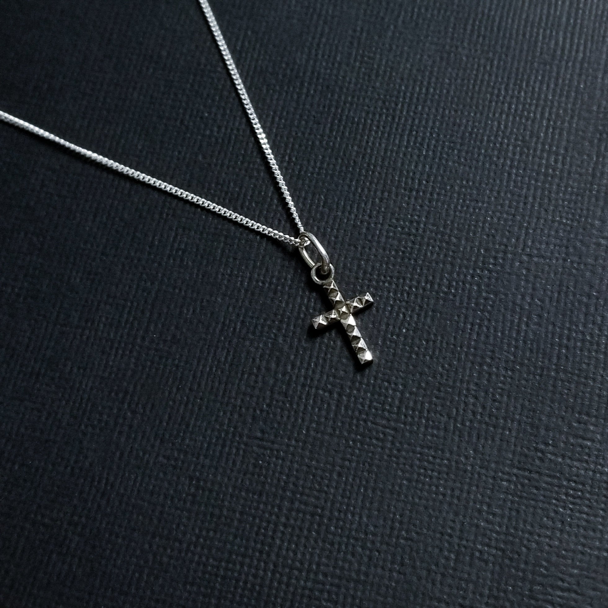 Tiny Studded Cross Pendant - Inchoo Bijoux