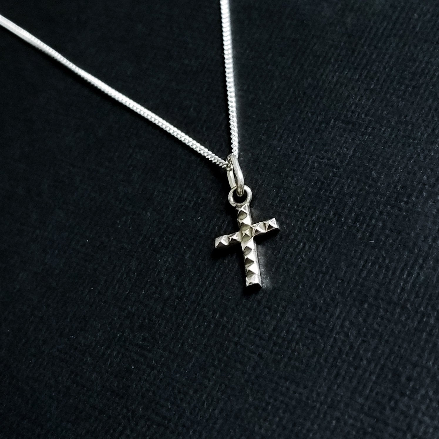 Tiny Studded Cross Pendant - Inchoo Bijoux