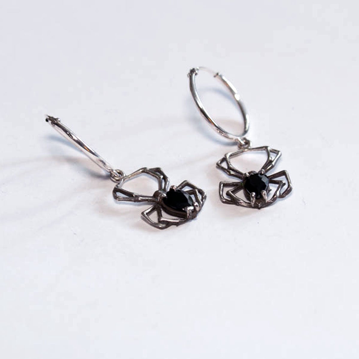 Black Spider Hoops Earrings - Inchoo Bijoux