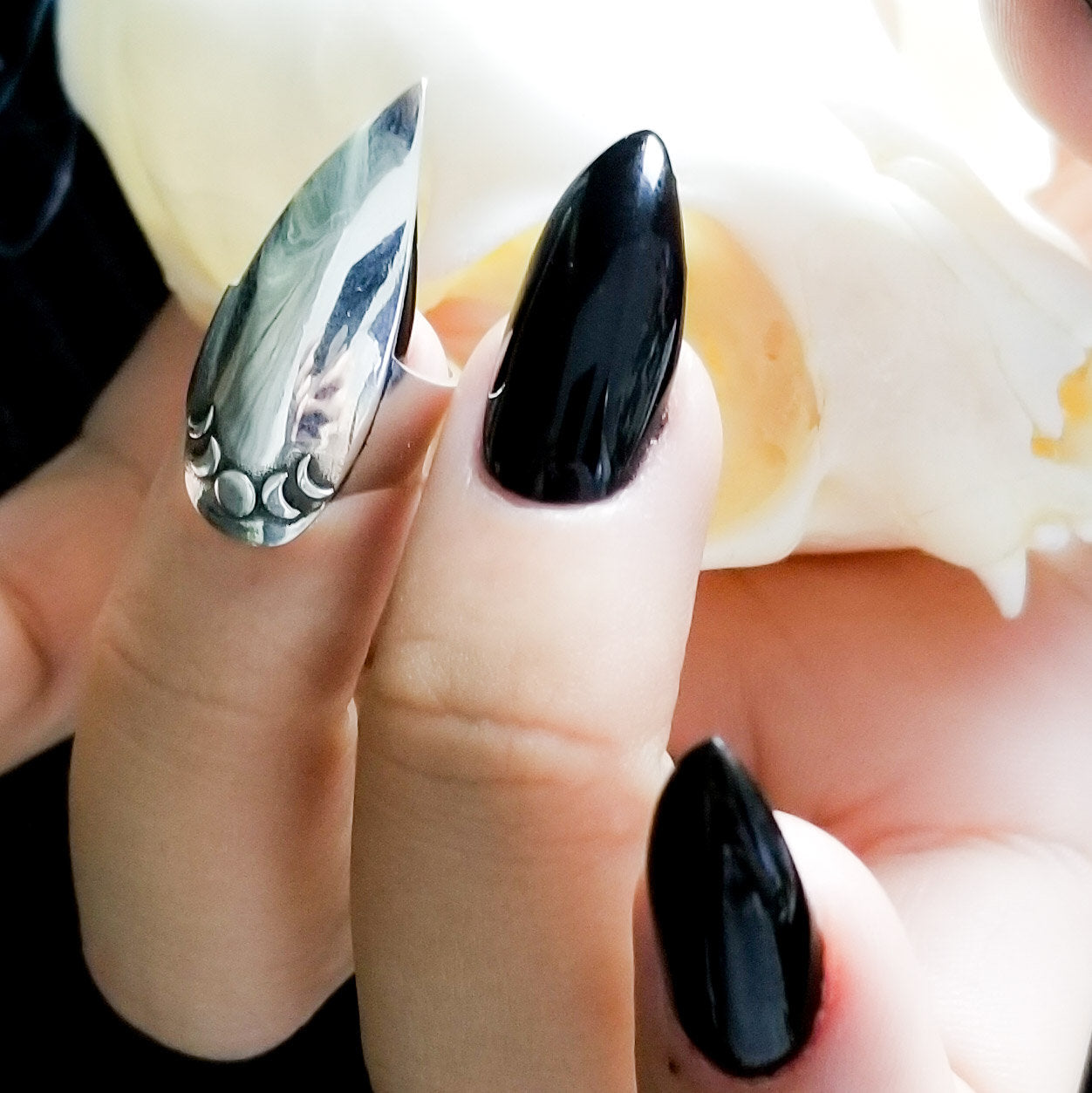 Moon Phase Stiletto Claw Ring - Inchoo Bijoux