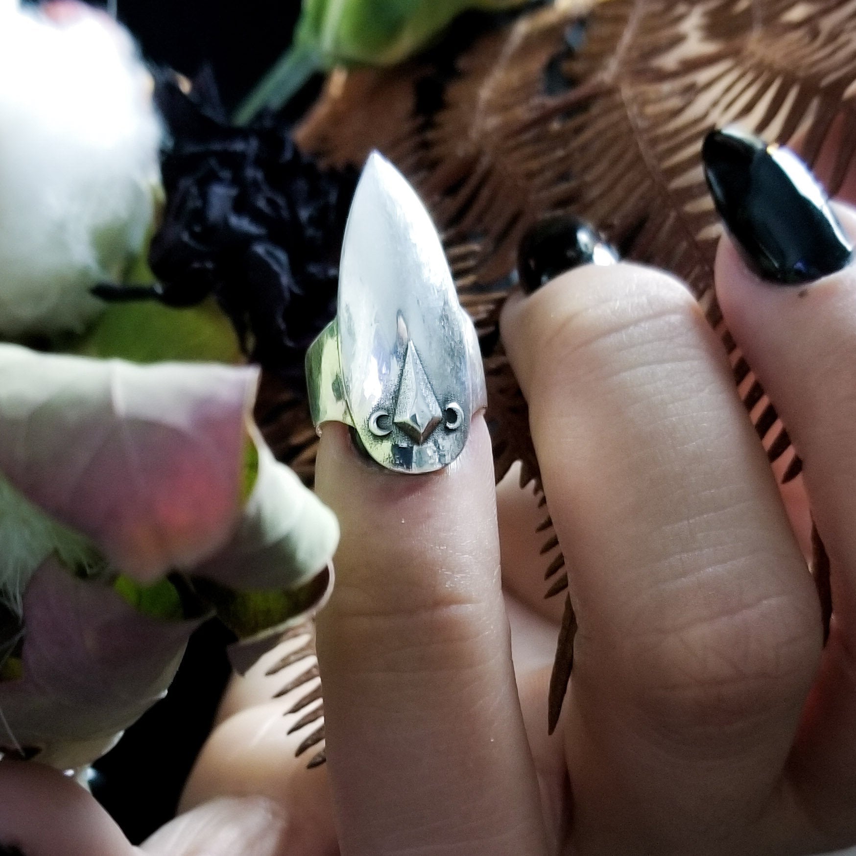 Inchoo Bijoux Stiletto Claw Ring - Inchoo Bijoux