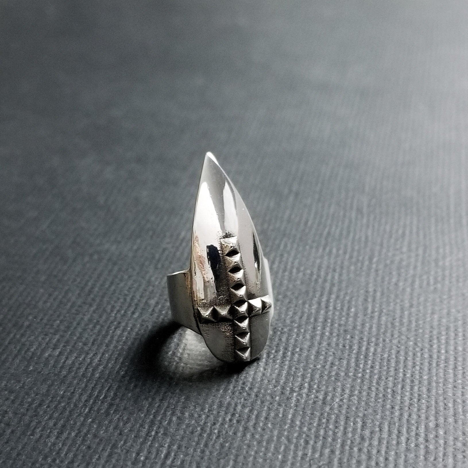 Studded Cross Stiletto Midi Fake Nail Ring Claw - Inchoo Bijoux