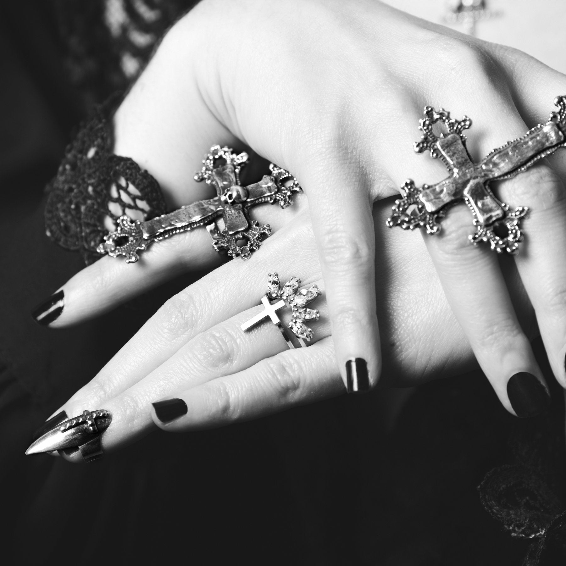 Studded Cross Stiletto Midi Fake Nail Ring Claw - Inchoo Bijoux