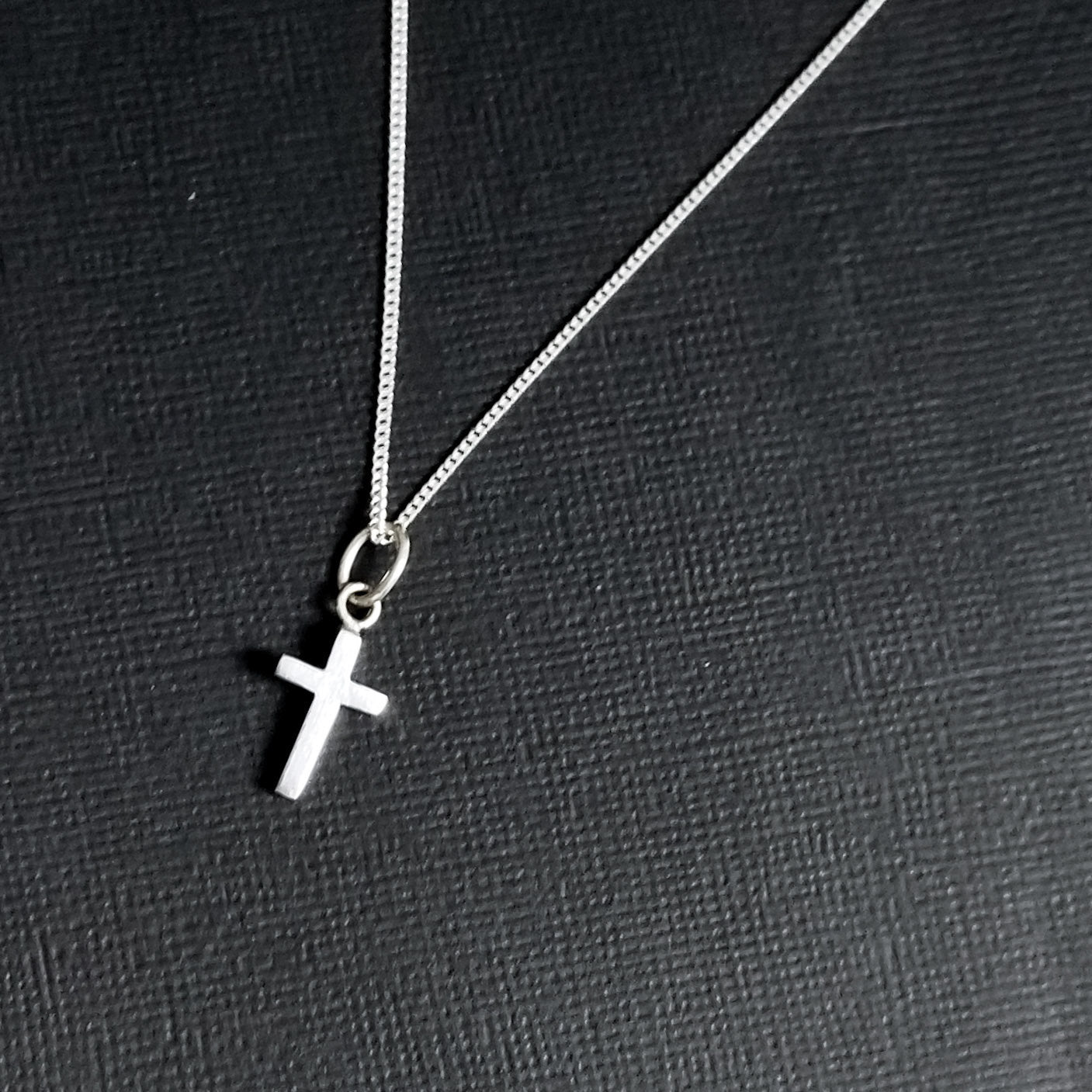 Tiny Silver Cross Pendant - Inchoo Bijoux