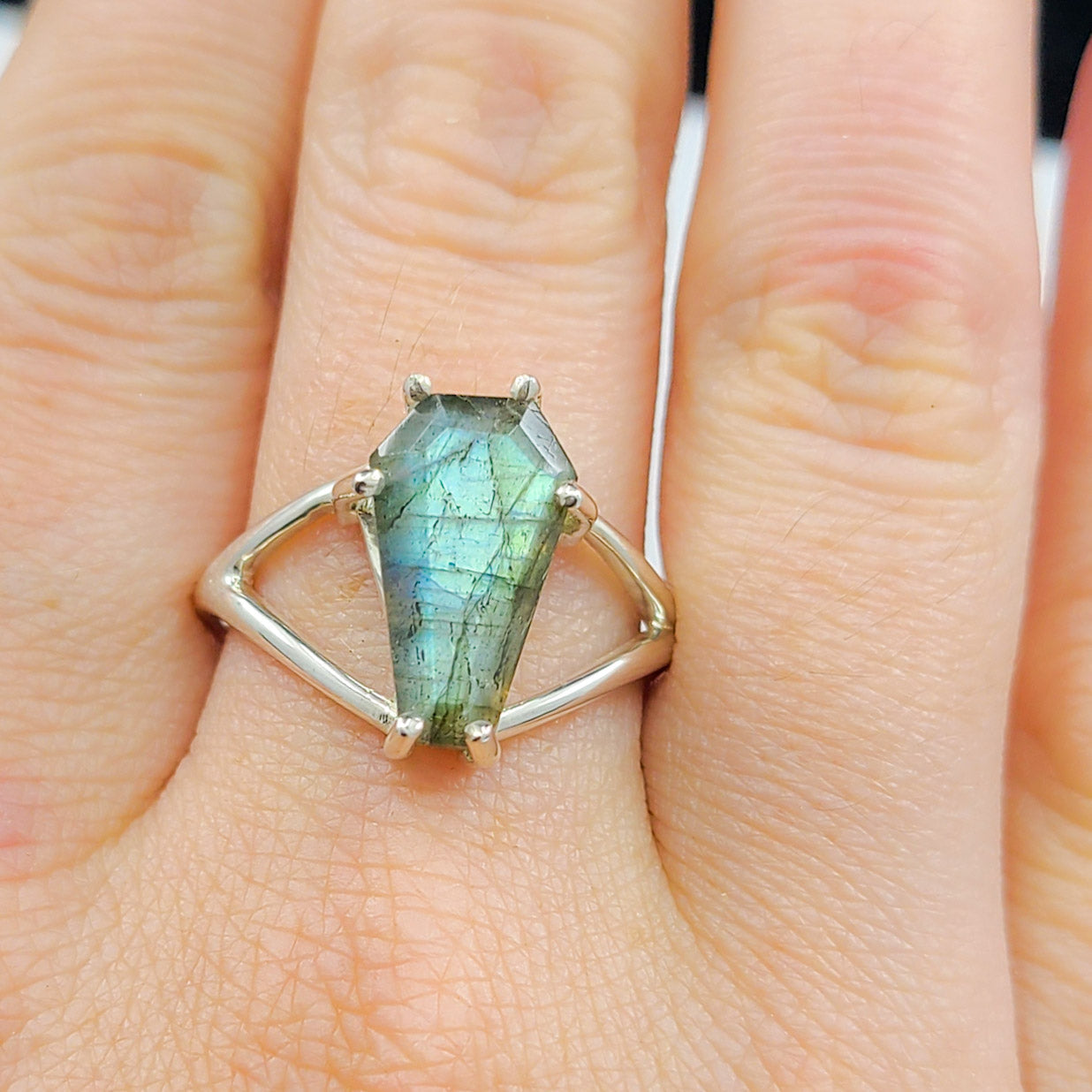 Big Labradorite Coffin Ring - Inchoo Bijoux