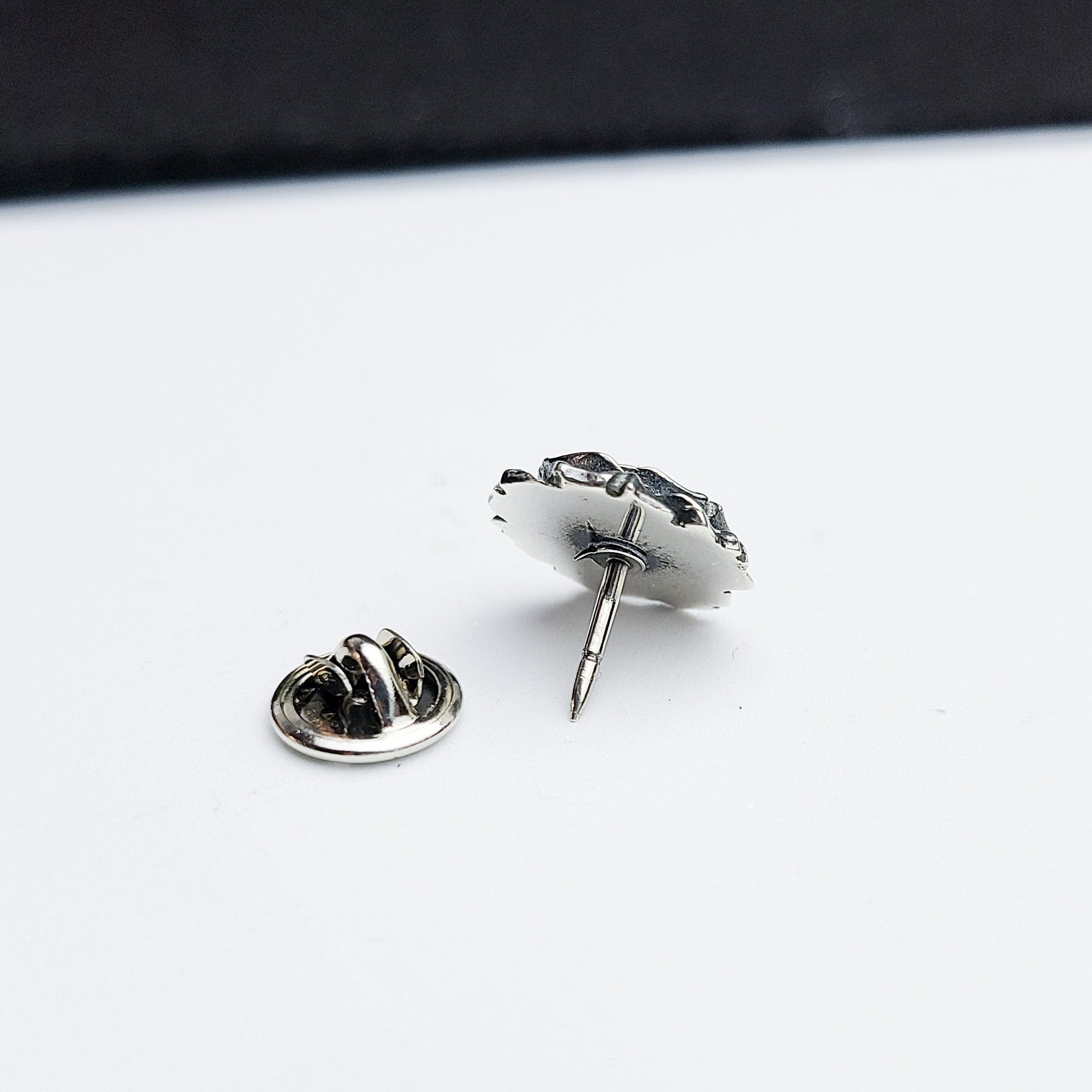 Silver Rose Lapel Pin - Inchoo Bijoux