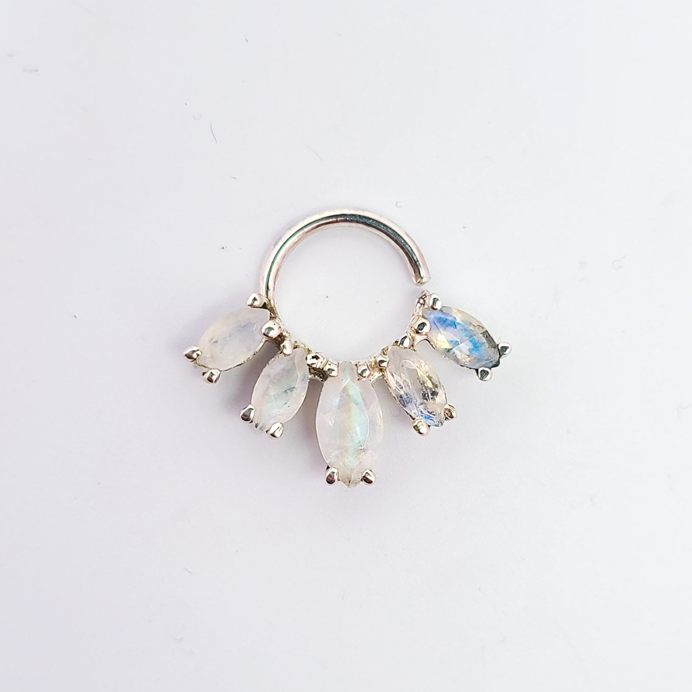Statement Rainbow Moonstone Septum