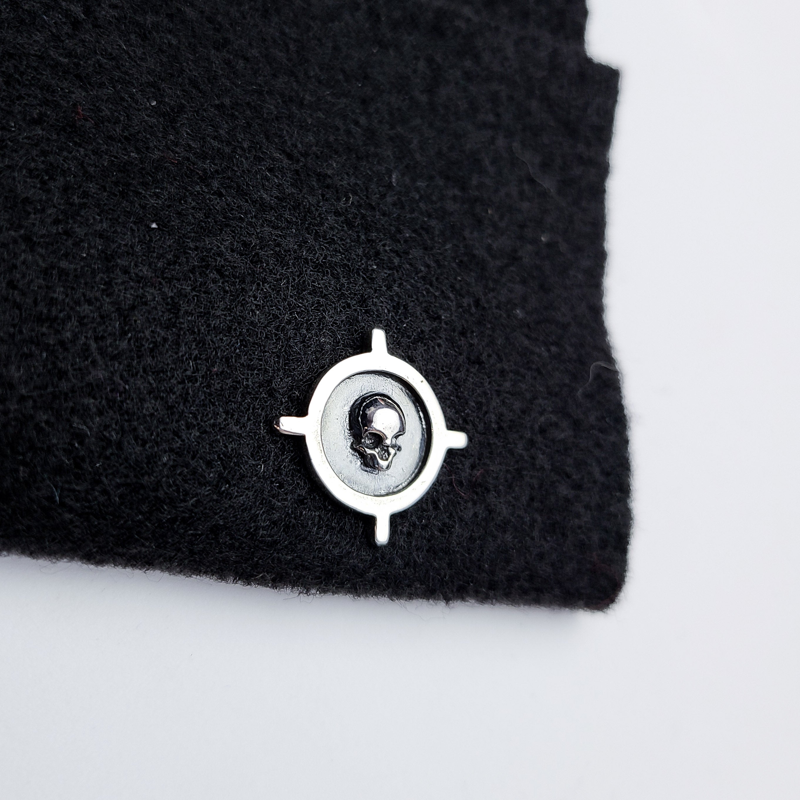 Silver Skull Lapel Pin