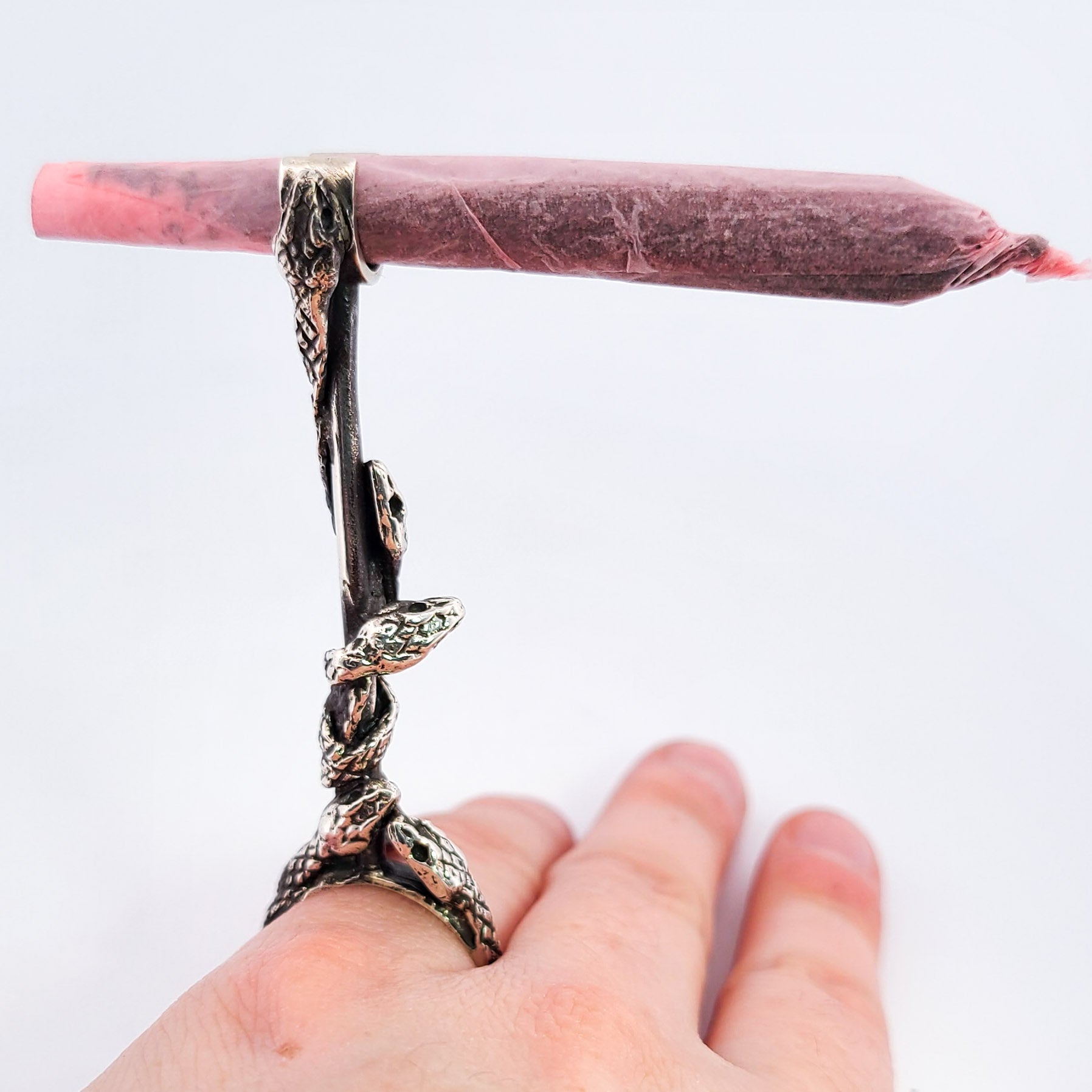 Medusa Temple of Snakes Joint Holder - Cigarette Holder
