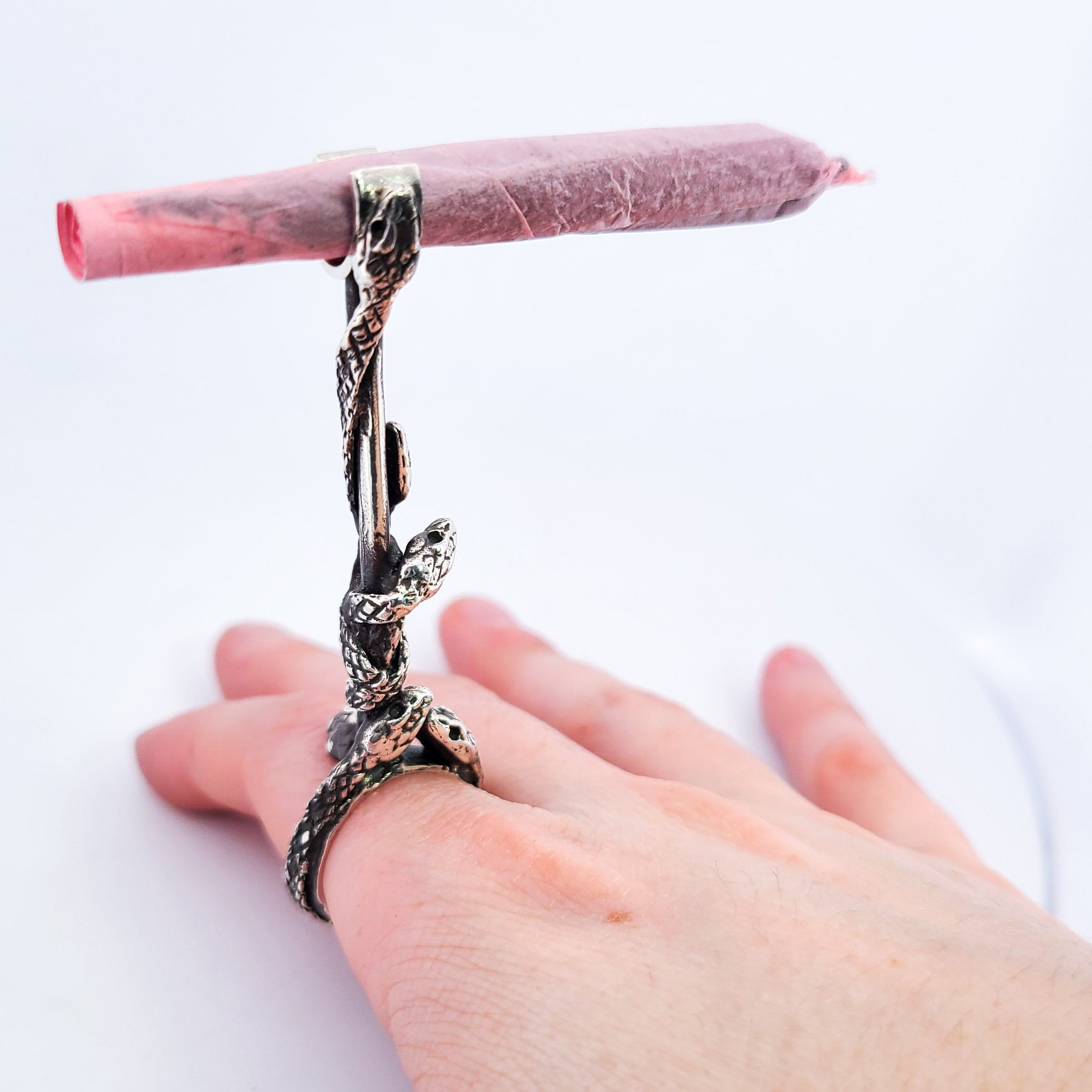 Medusa Temple of Snakes Joint Holder - Cigarette Holder