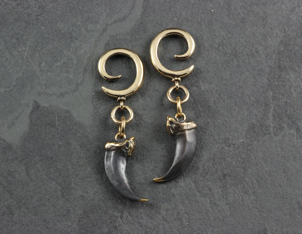 BO - wolf claw black bronze - Ear weights